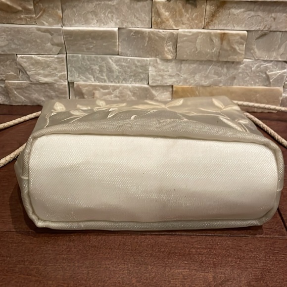 Vintage Guess Purse - Picture 8 of 8